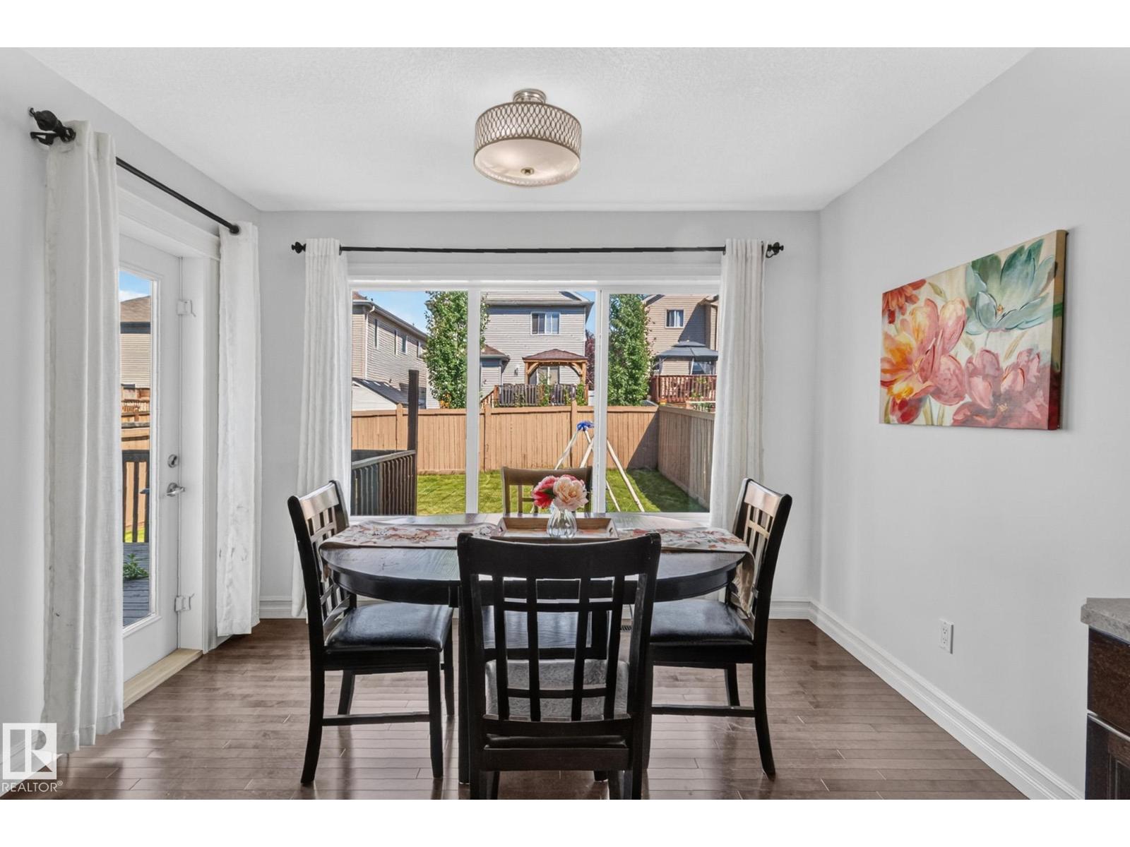 1115 61 ST SW
