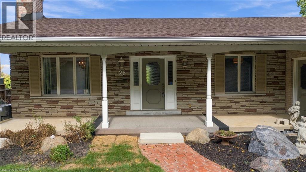 26 LESLIE Drive