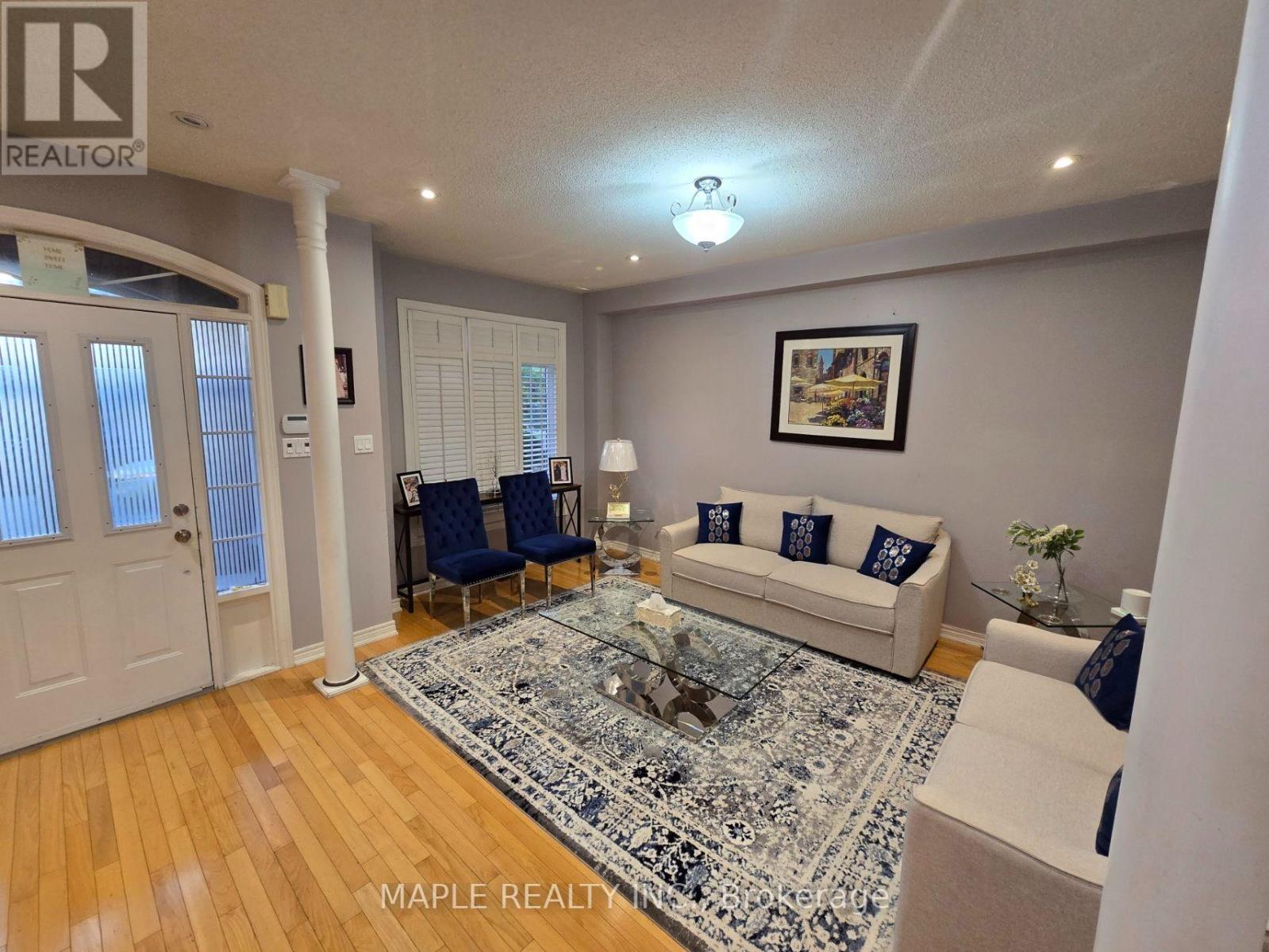 71 THICKET TRAIL N