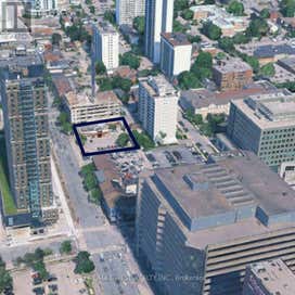 196 KING STREET W Hamilton (Central) ON L8P 1A5
