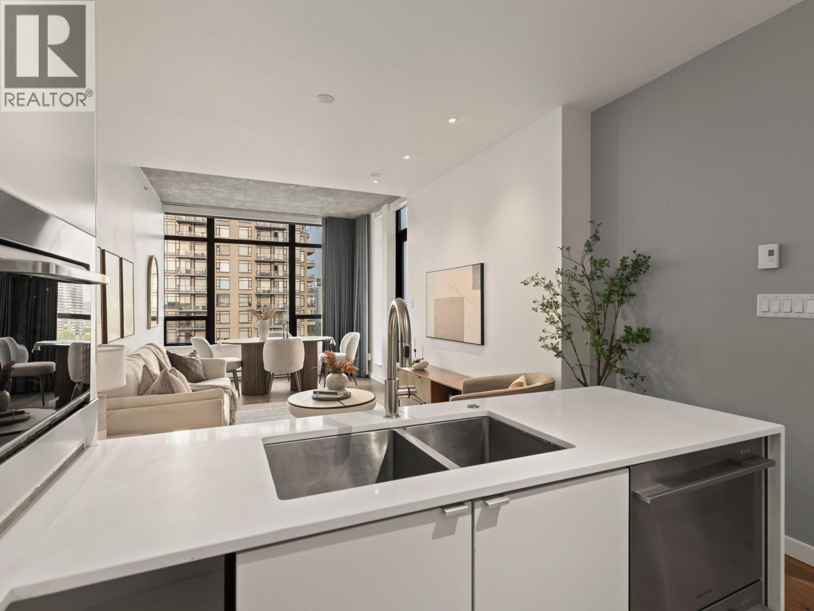 PH1 4182 DAWSON STREET