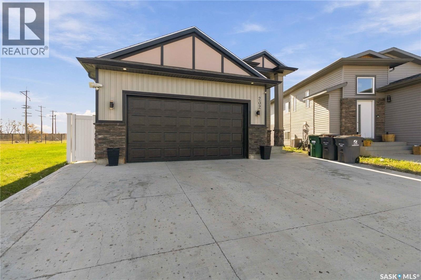 202 Palliser COURT