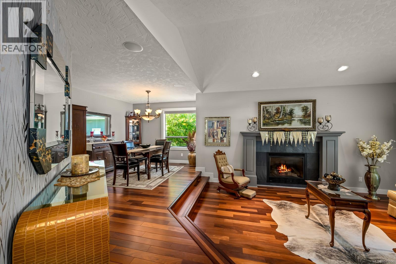 920 Eastwicke Cres