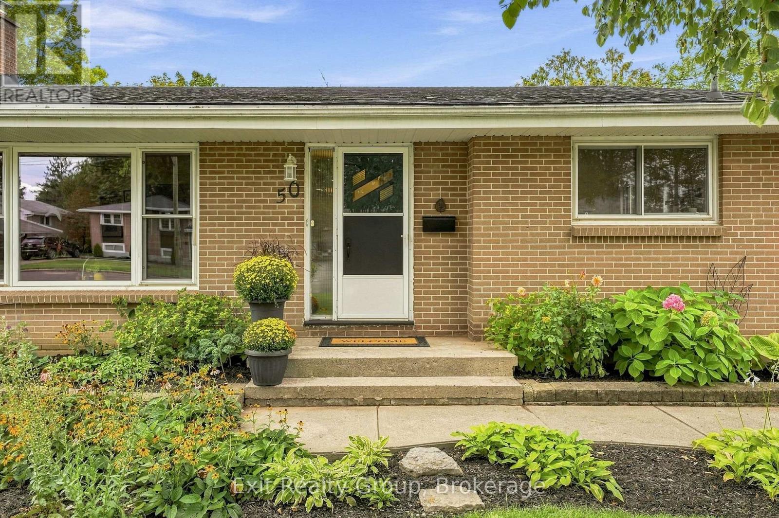 50 LAMBERT DRIVE - Photo 4
