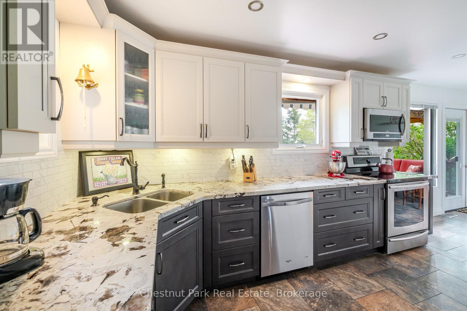 3932 BRUCE ROAD 6
