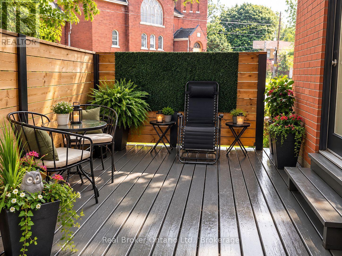 4 CAMBRIA STREET