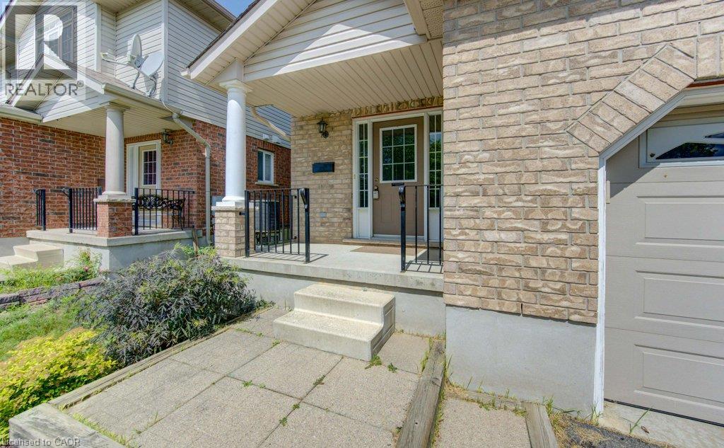 412 TEALBY Crescent Unit# A