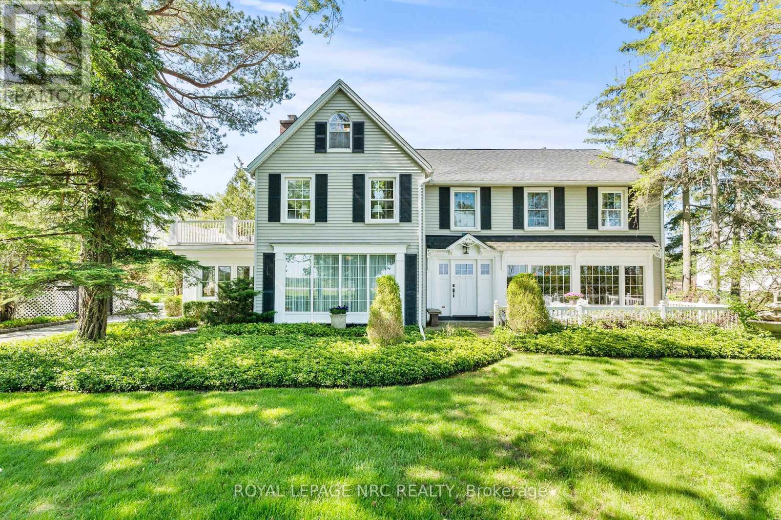 3689 NIAGARA BOULEVARD