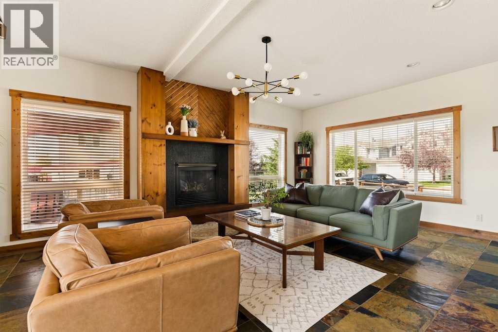 115 Rockmont Court NW