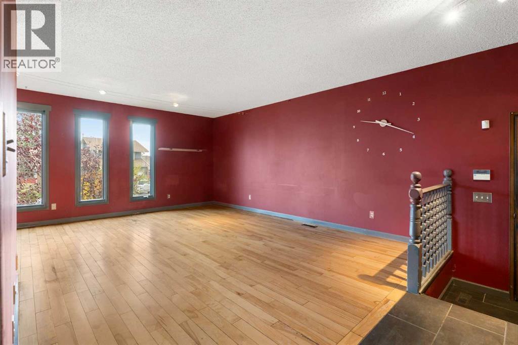 107 Bermuda Close NW