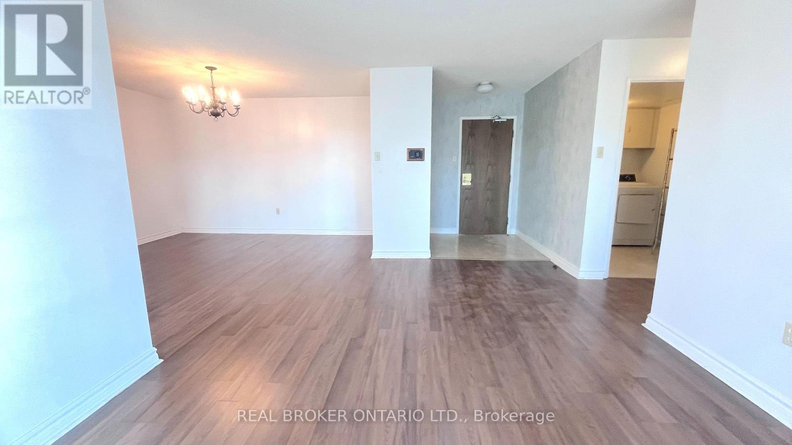 509 - 333 CLARK AVENUE W