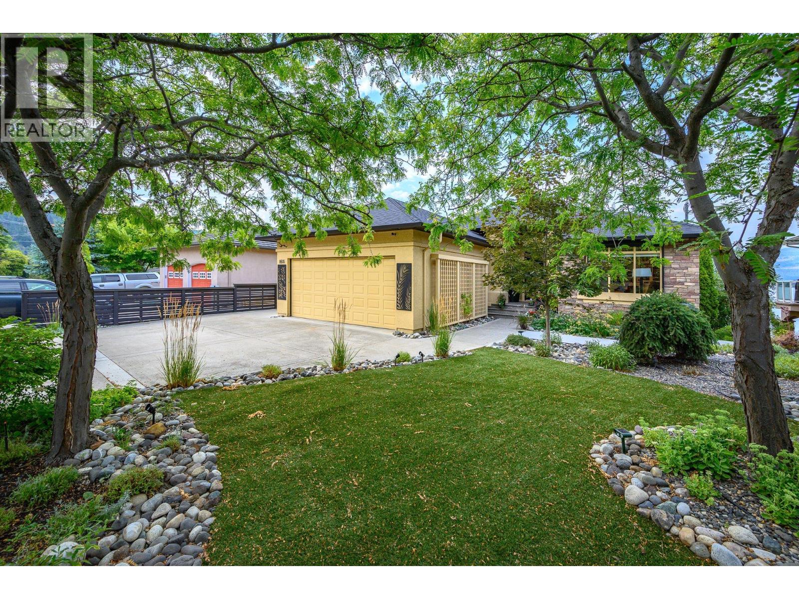 8615 Okanagan Landing Road