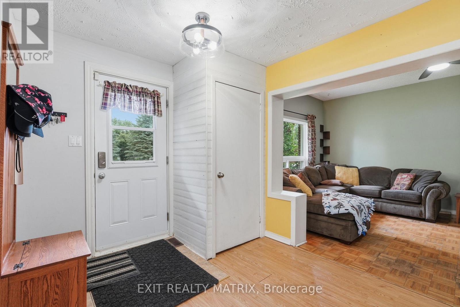 1320 ST JOSEPH ROAD - Photo 4