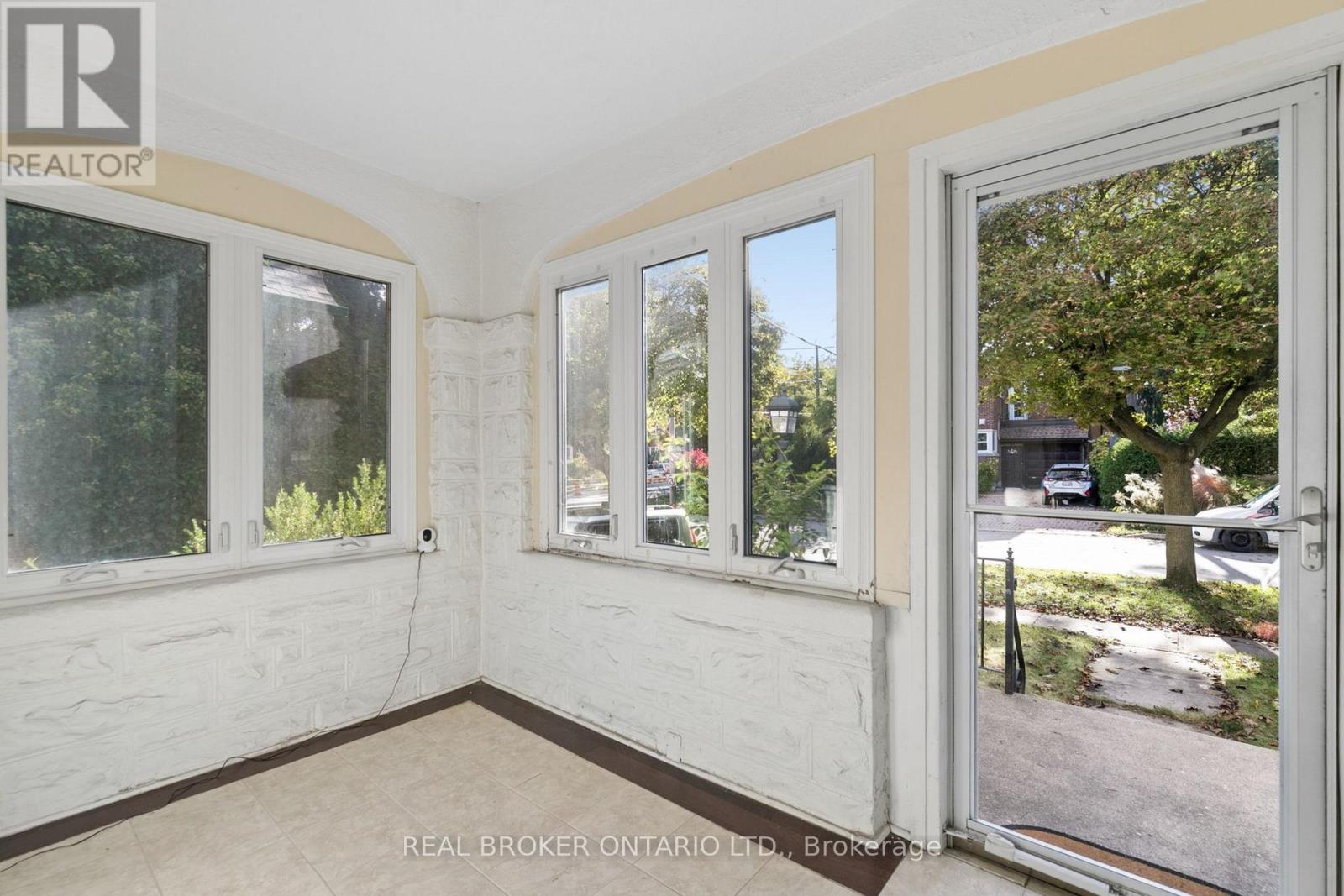 148 LYDIA STREET