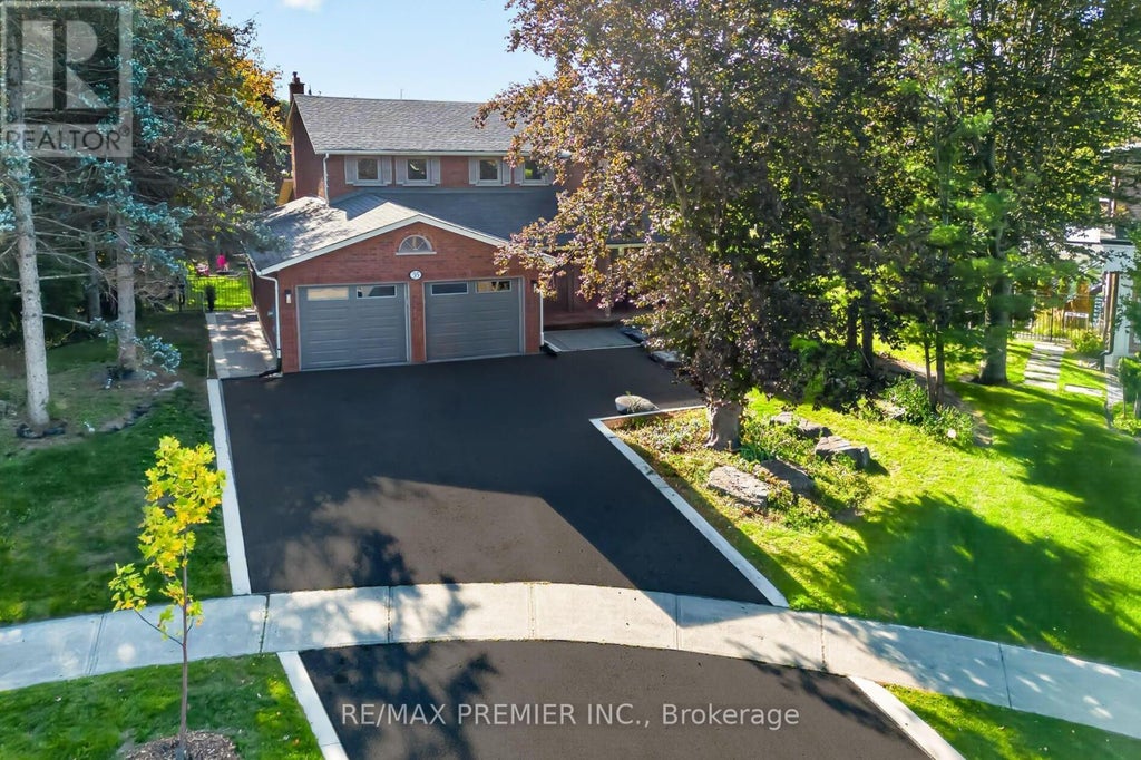35 YELLOW PINE CRESCENT, VAUGHAN (EAST WOODBRIDGE), ON L4L 3G8 - Image 4213065189.jpeg?d=l
