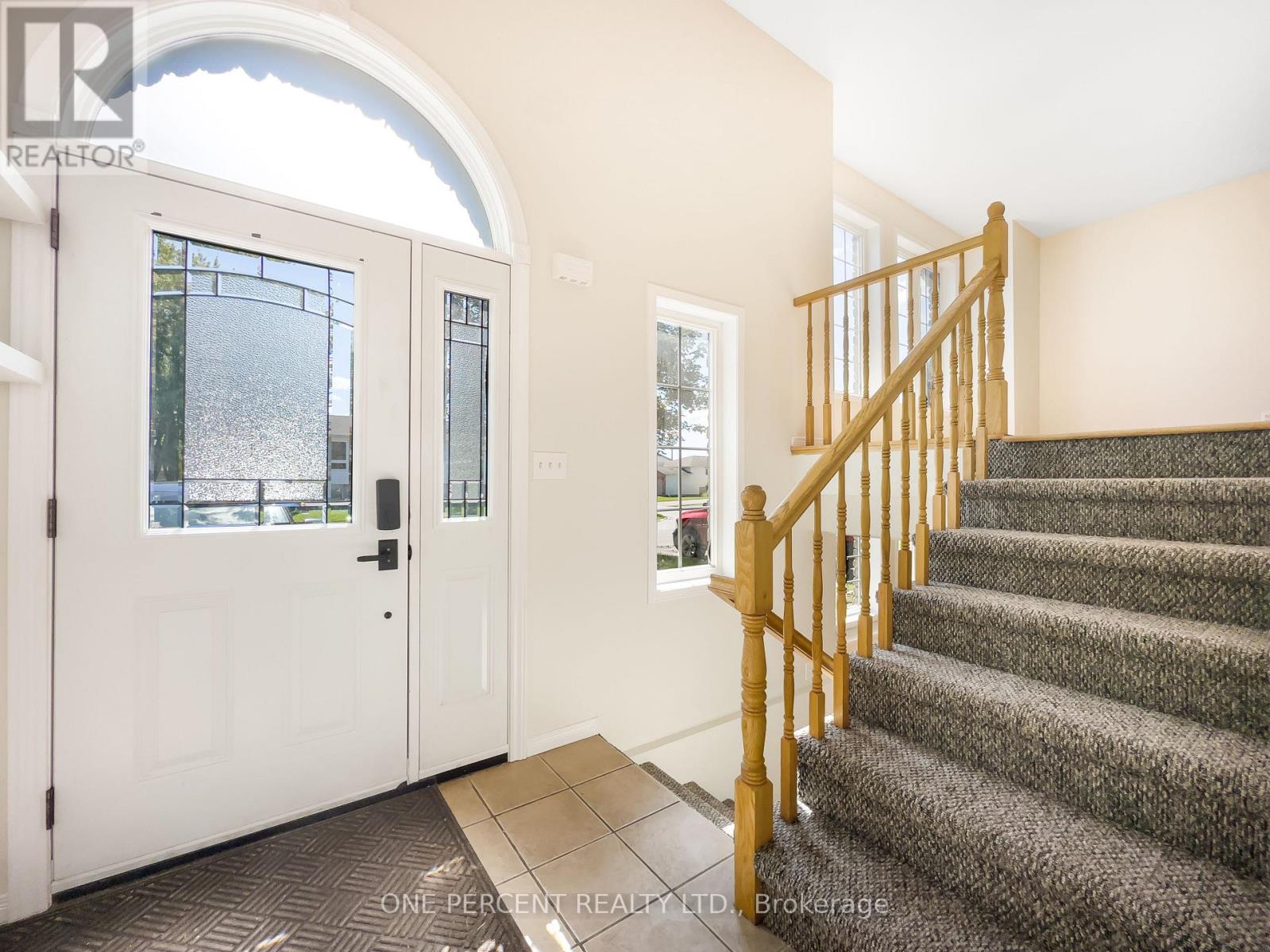 27 FARADAY GARDENS