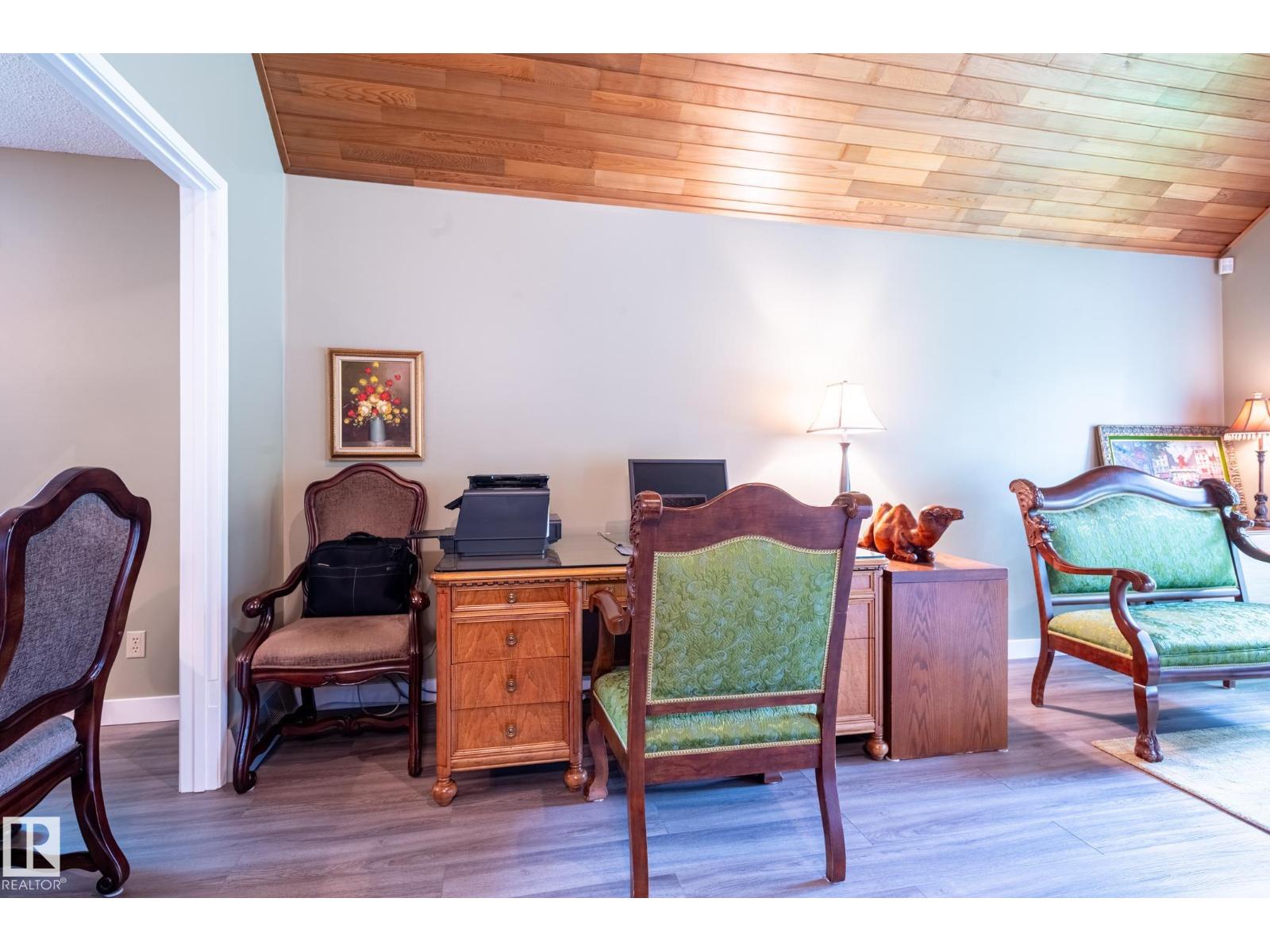14514 101 AV NW