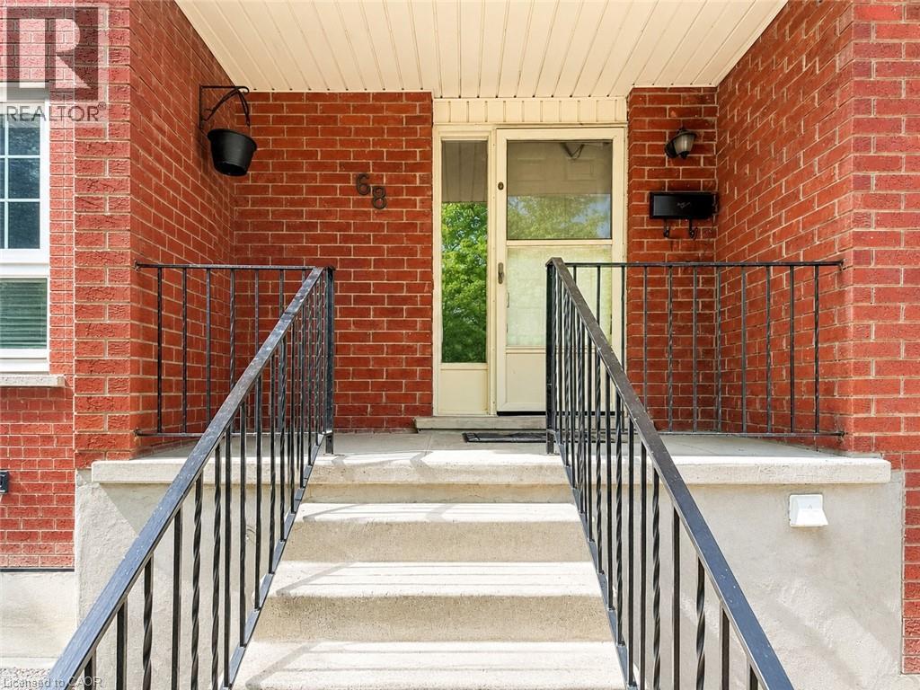 68 OLD HURON Court