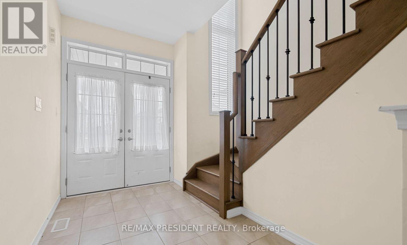 25 SEANESY DRIVE