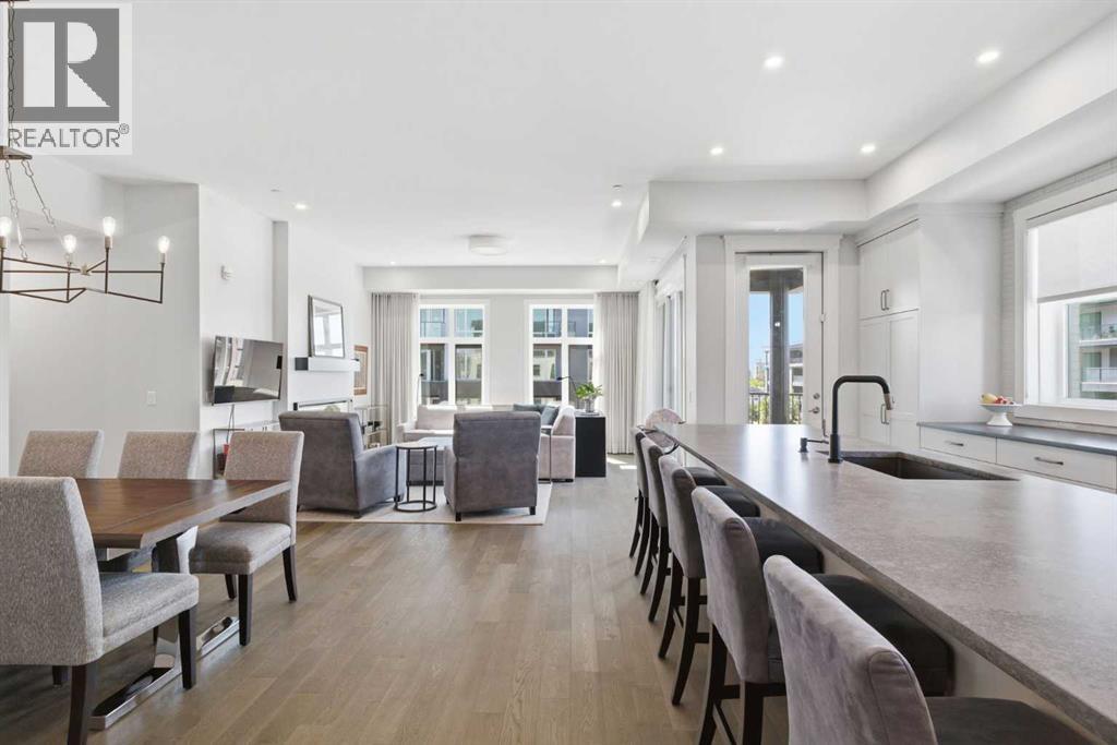 303, 275 Lebel Crescent NW