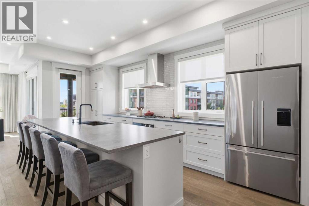 303, 275 Lebel Crescent NW