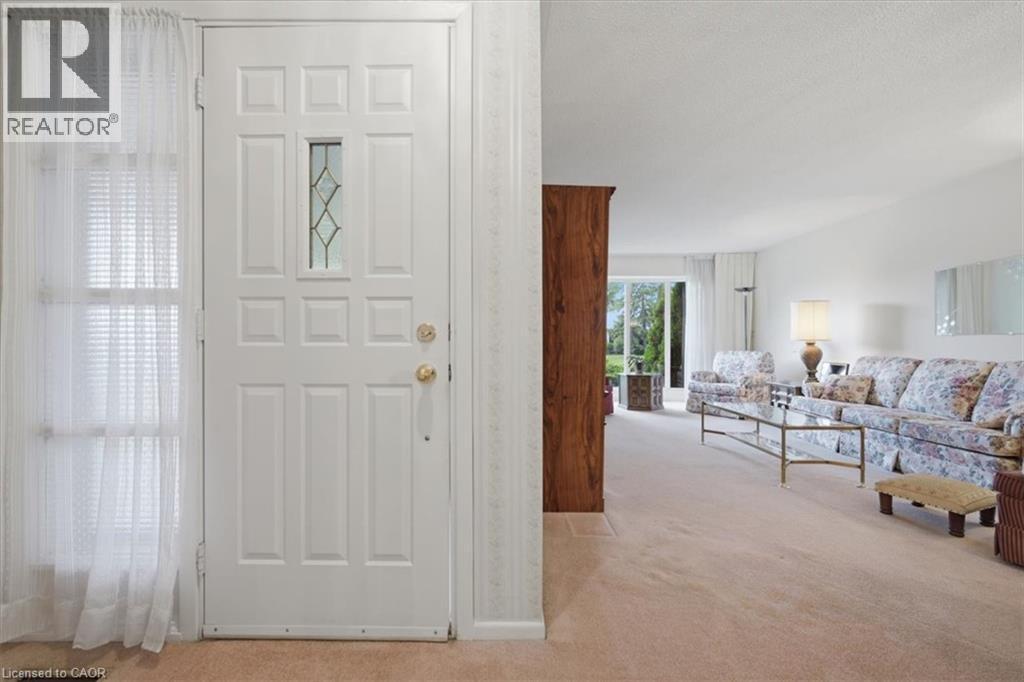 1167 SATURNIA Crescent