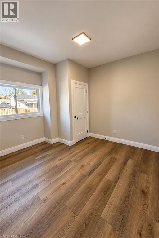 160 CATHARINE Avenue Unit# 1