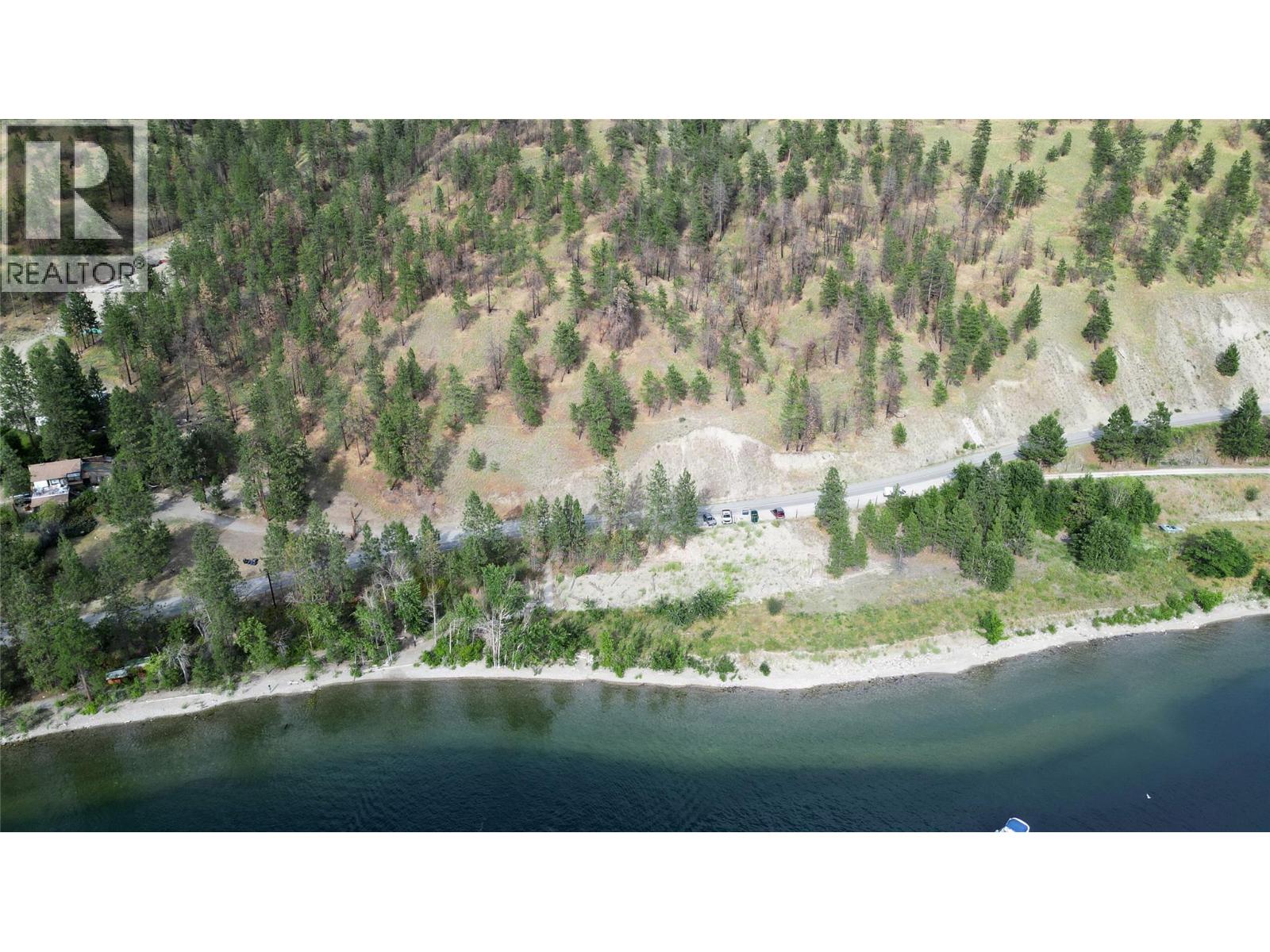 9775/9819 Okanagan Centre Road W