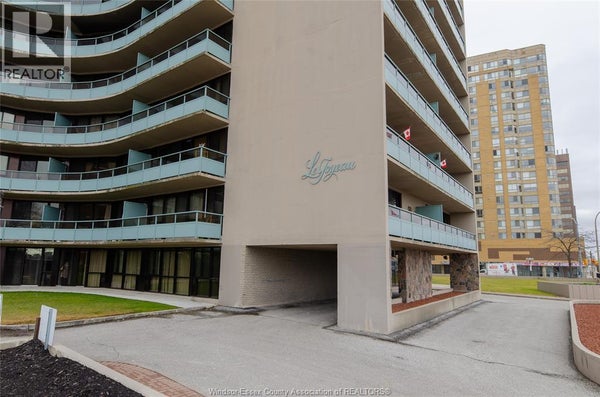312 - 111 Riverside Dr E, Windsor, ON 4