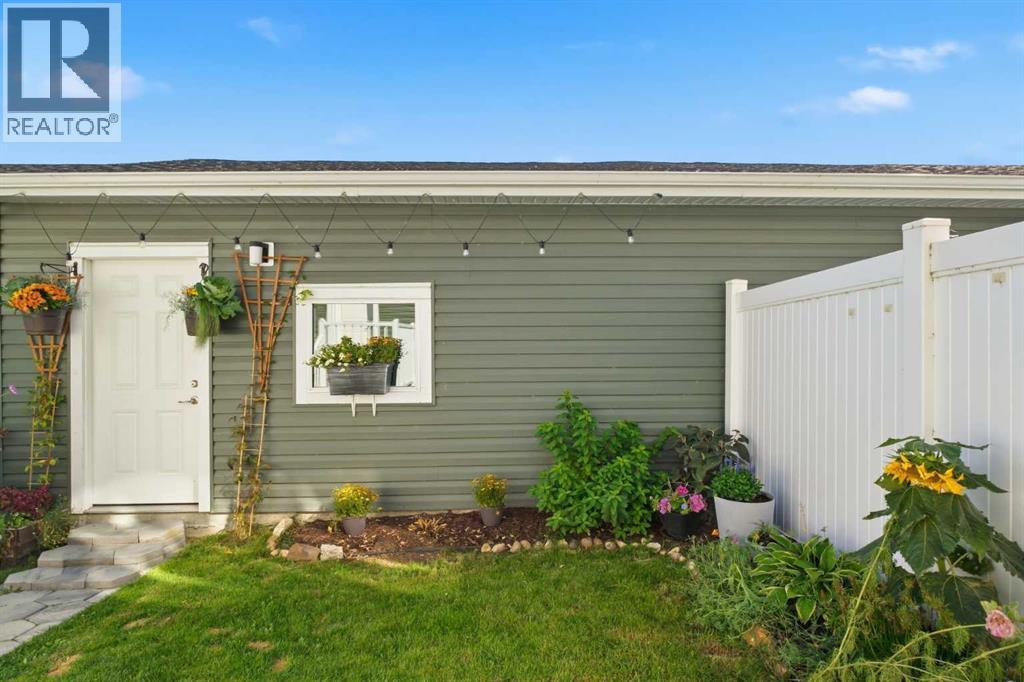 416 West Lakeview Drive