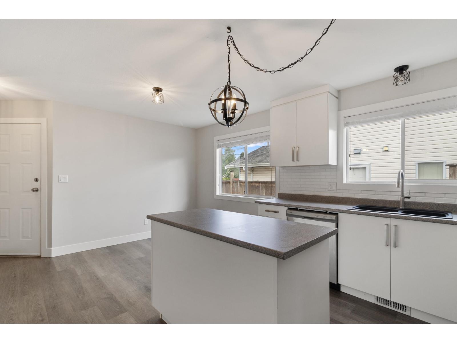 9536 CARROLL STREET, Chilliwack Proper West