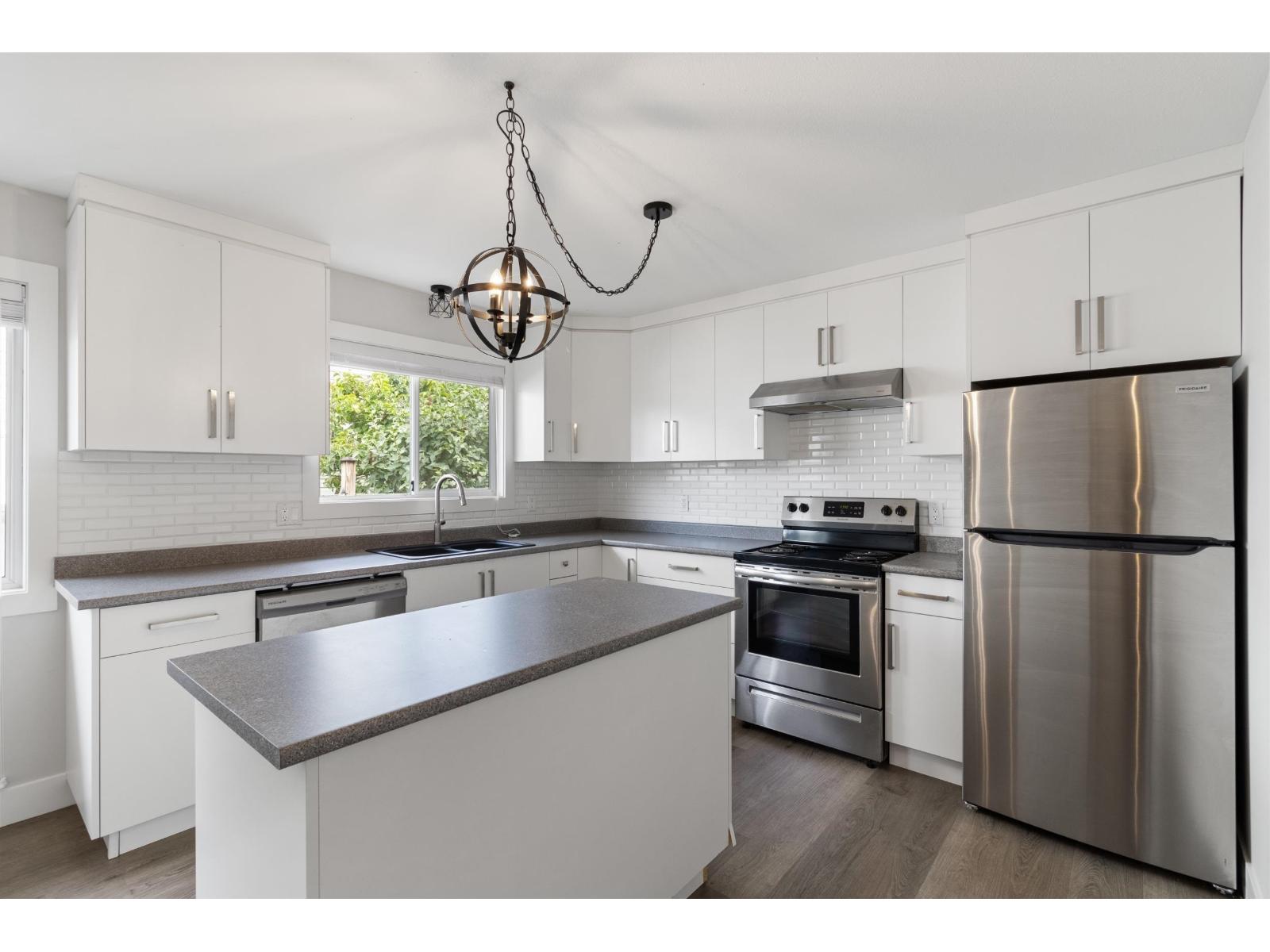 9536 CARROLL STREET, Chilliwack Proper West