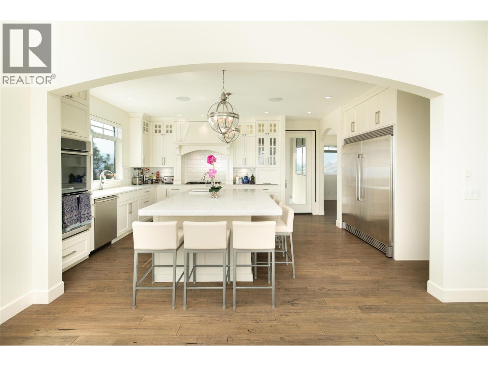 3351 Vineyard View Drive