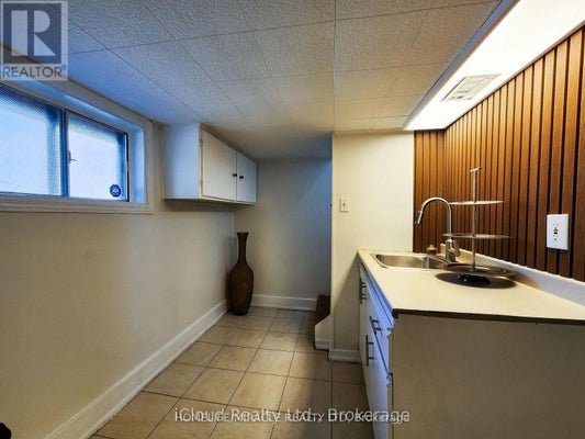 294 Fairfield Ave, Hamilton (Homeside), ON 3