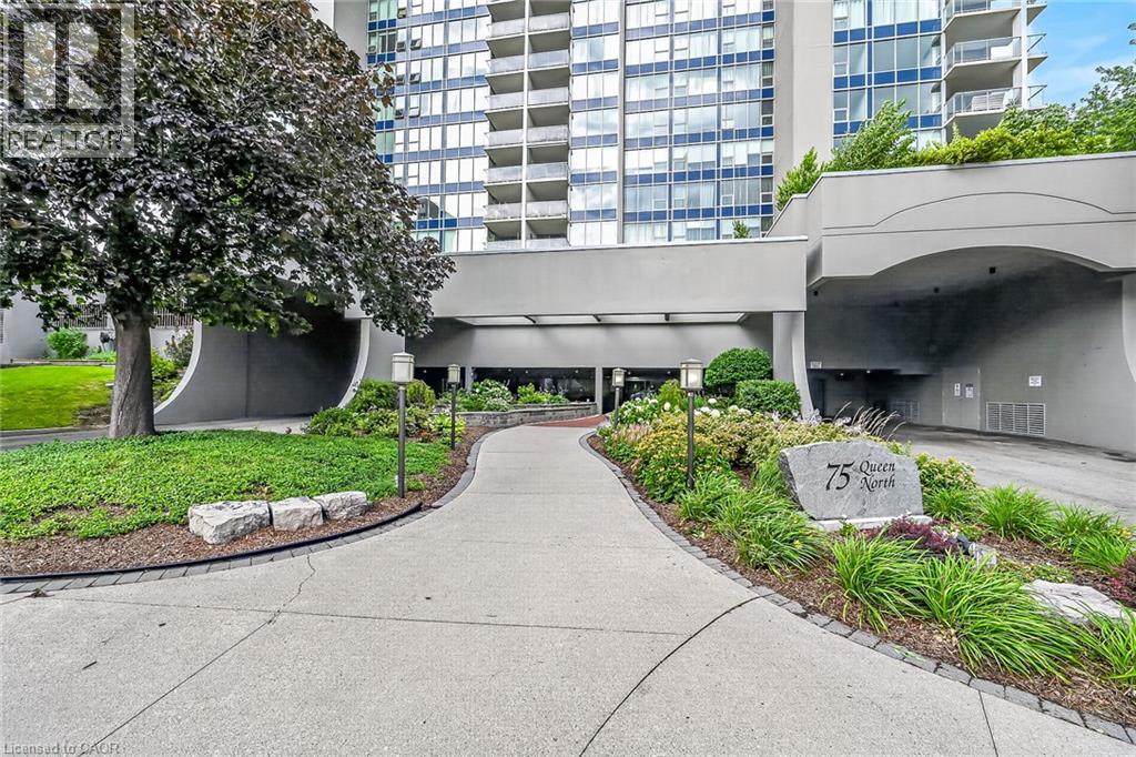 75 QUEEN Street N Unit# 808