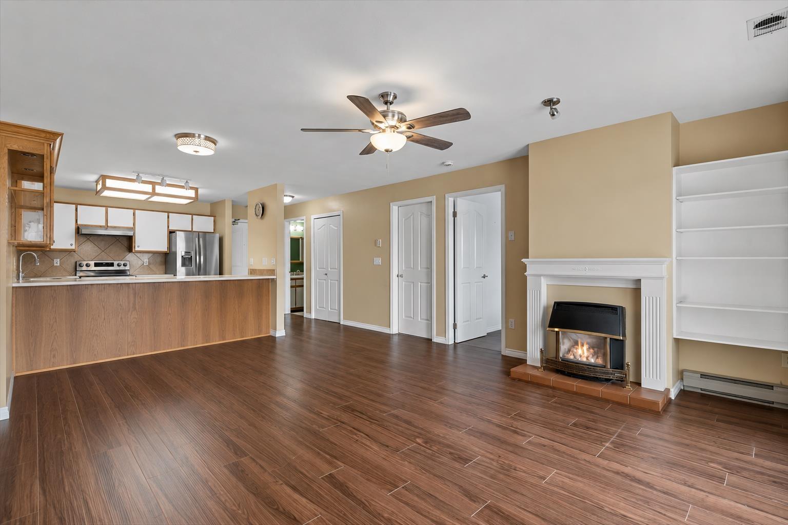 203 45660 KNIGHT ROAD, Sardis West Vedder