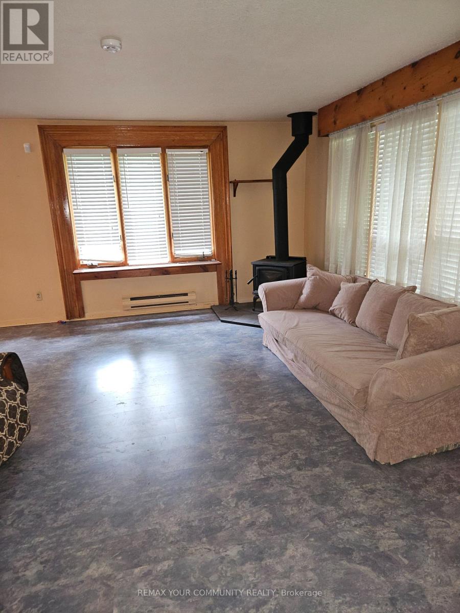 11419 BATHURST STREET