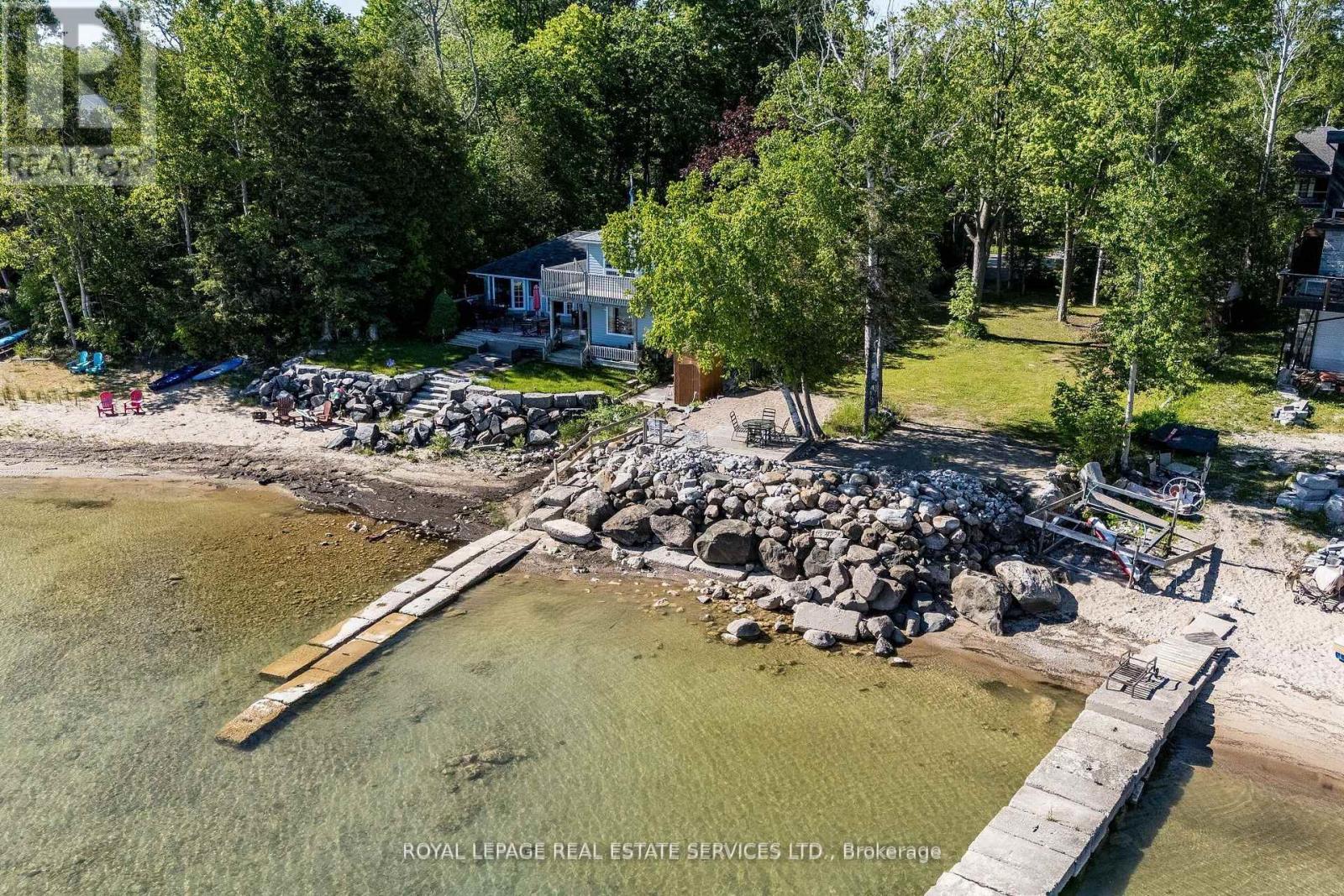 2228 SHORE LANE