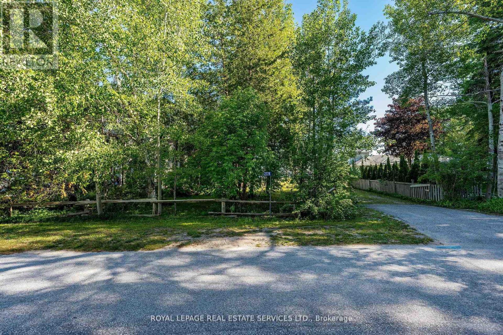 2228 SHORE LANE