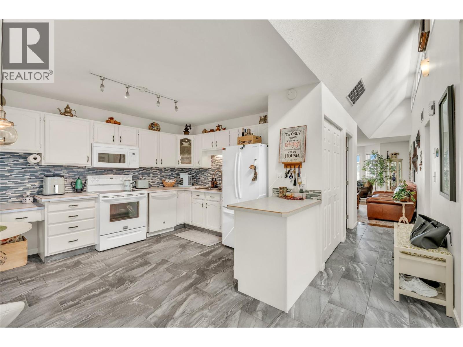 11222 Quinpool Road Unit# 1
