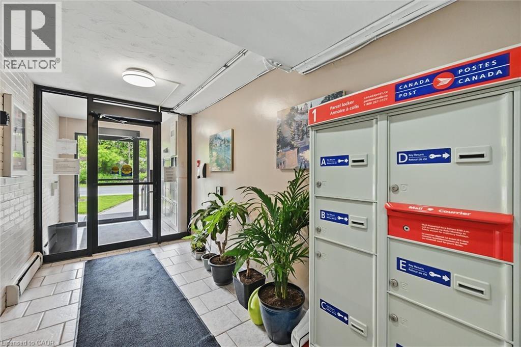 2373 KING Street E Unit# 43