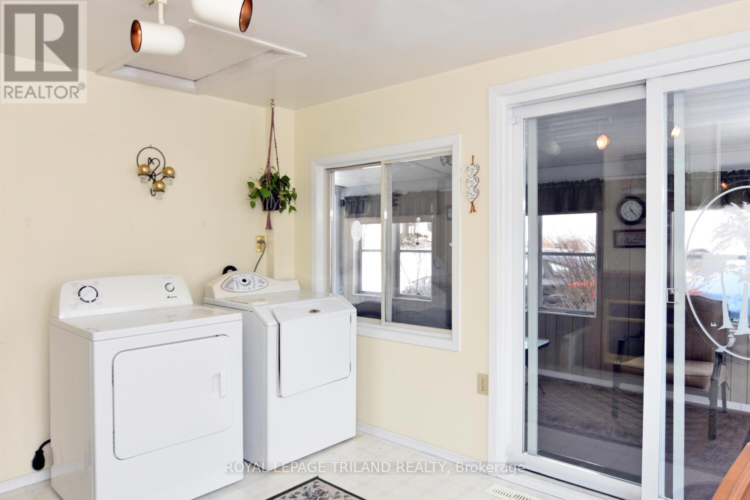 27 - 9385 IPPERWASH ROAD