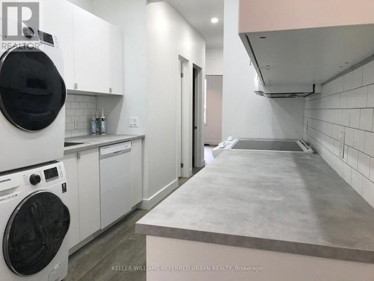 Room - 344 Bartlett Ave N, Toronto (Dovercourt-Wallace Emerson-Junction), ON 2