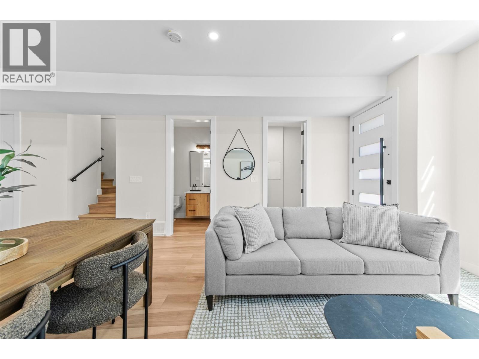 1030 Martin Avenue Unit# 1