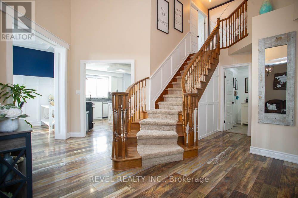 7 COOPER COURT