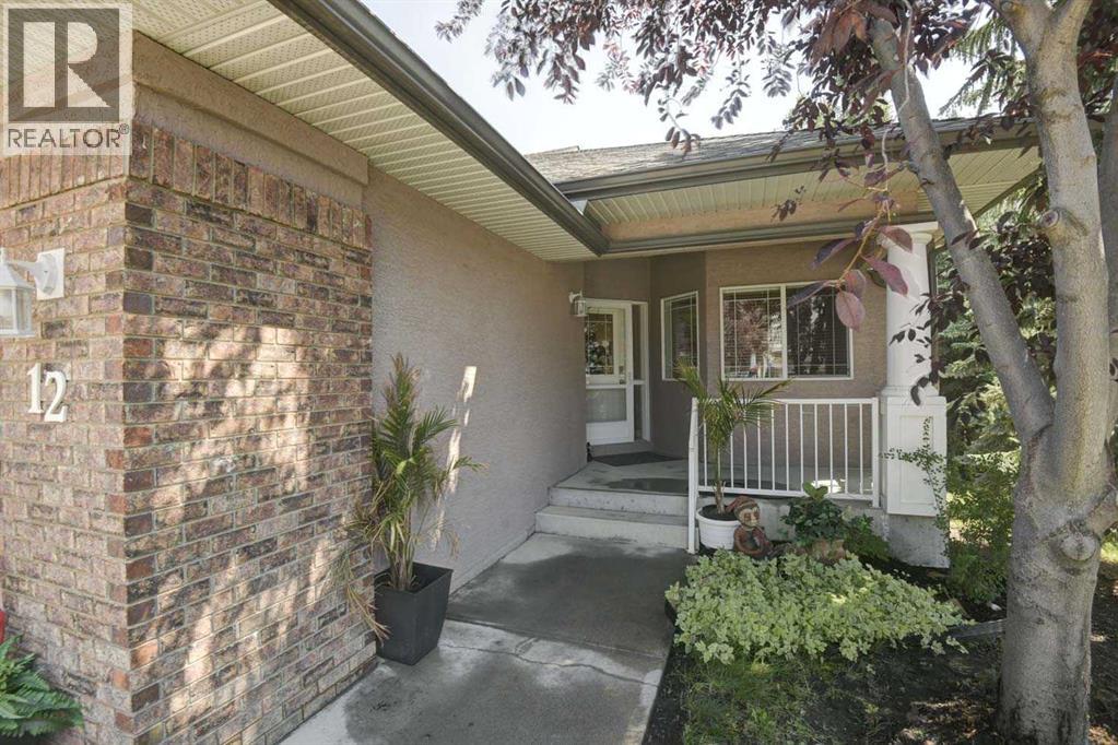 12 Straddock Villas SW