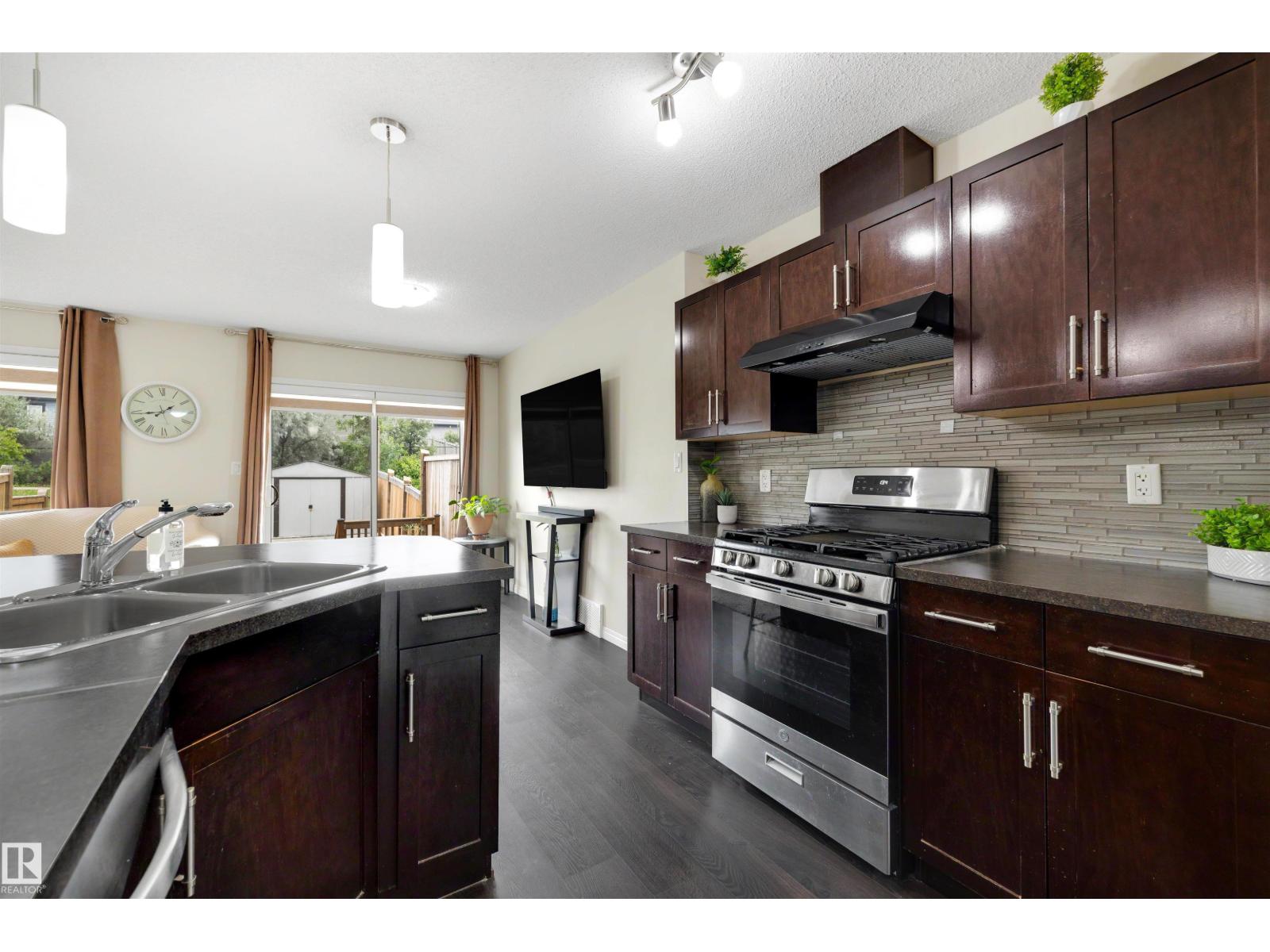 2422 CASSIDY WY SW
