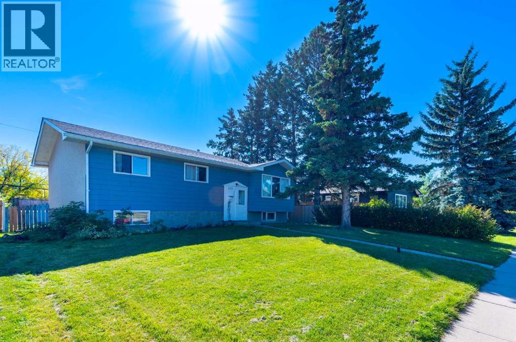 823 Sabrina Road SW