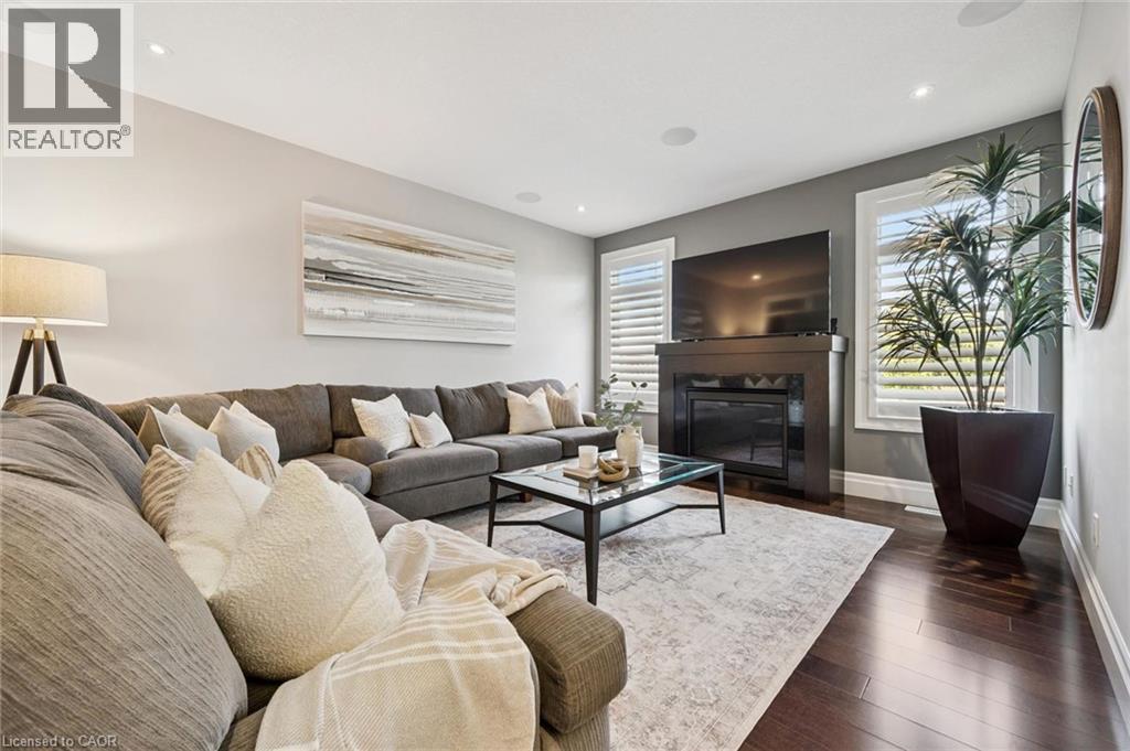 111 OAK PARK Drive