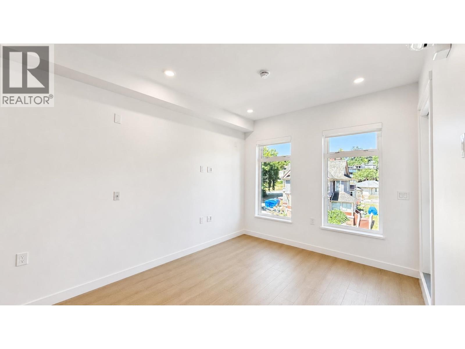 408 82 FIRST STREET
